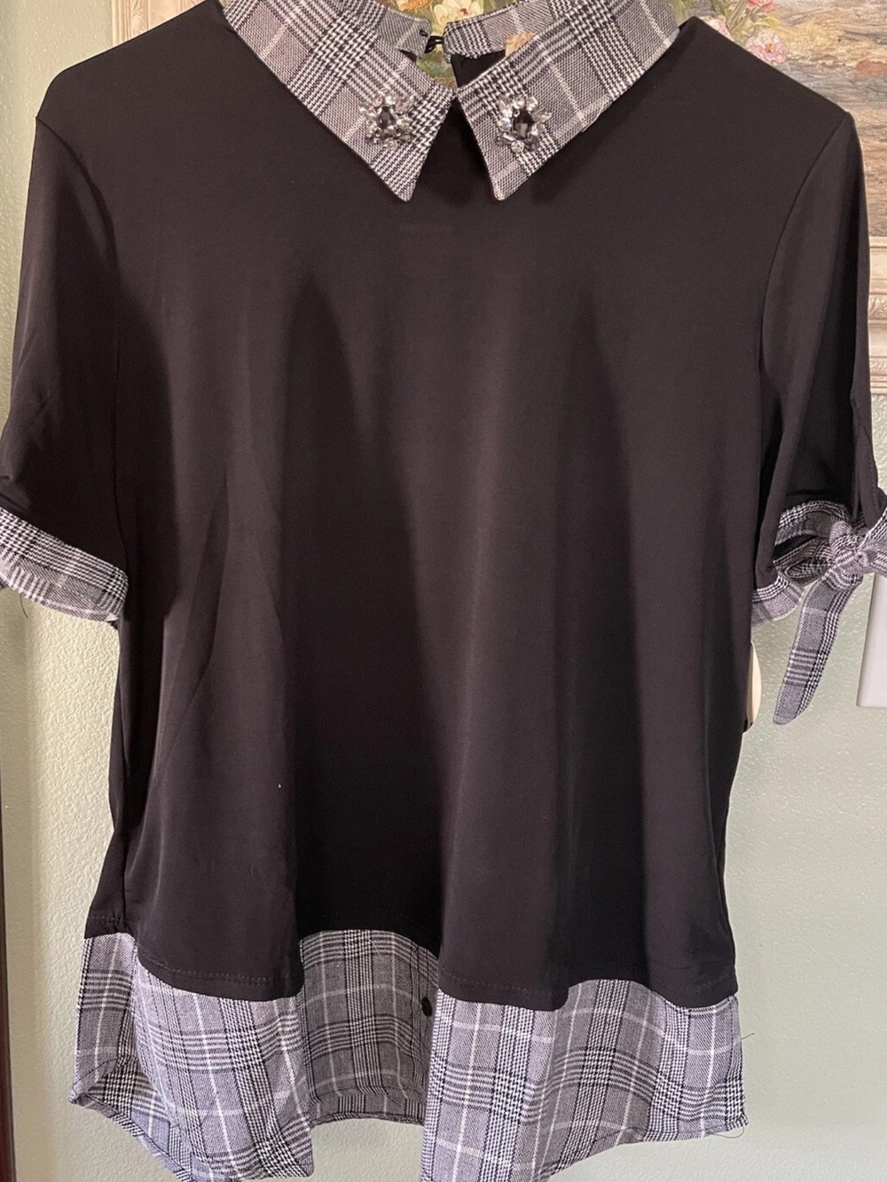Misa Los Angeles Black Top with Gray Plaid Trim Size Large